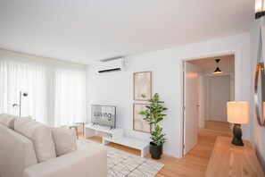 公寓 | 2 間臥室、書桌、熨斗/熨衣板、網路服務