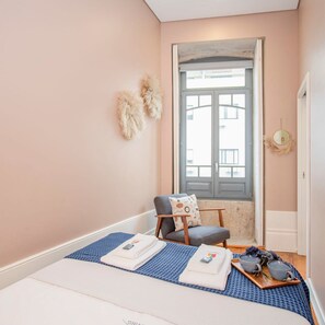 Apartment | 1 bedroom, desk, iron/ironing board, Internet - Liiiving in Porto - Chic Sweet Home (Porto)