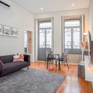 Apartment | 1 Schlafzimmer, Schreibtisch, Bügeleisen/Bügelbrett, Internetzugang