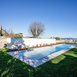 2 bedrooms, Internet - Liiiving in Porto - Haven Pool Apartment (Porto)