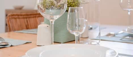 Apartment | 2 bedrooms, desk, Internet