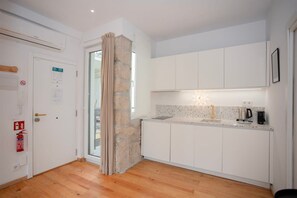 Apartment | 1 bedroom, Internet - Liiiving in Gaia - Casa da Vinha Apartment V (Vila Nova de Gaia)