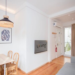 Apartment | 1 bedroom, Internet - Liiiving in Gaia - Casa da Vinha Apartment V (Vila Nova de Gaia)