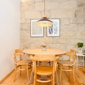 Apartment | 3 bedrooms, Internet