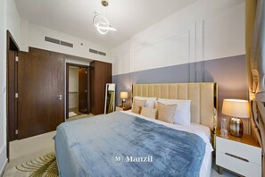 2 bedrooms - Manzil - 2BR in Business Bay w Dubai Canal View (Dubai)