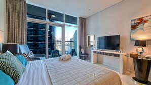 Apartment - Manzil- Cozy Studio in Business Bay w Canal Views (Dubai)