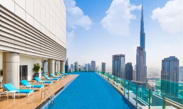 Apartment | 2 bedrooms - Cozy 2BR w Rooftop Pool Full Burj View Downtown (Dubai)