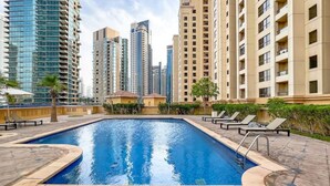 Apartment | 3 bedrooms - Manzil - Cozy 2BR Apt in JBR With Sea Views (Dubai)