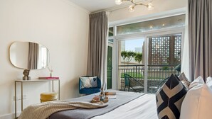Unclassified image, 5 of 26, button - Manzil - 1BR Burj Views Near Burj Dubai Mall (Dubai)