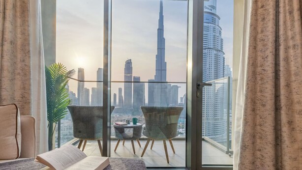 Apartment | 2 bedrooms - Manzil - Graceful 2BR w Iconic Burj Khalifa Views (Dubai)