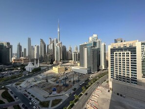 1 bedroom - Manzil - Cozy Downtown Studio w Burj Canal Views (Dubai)