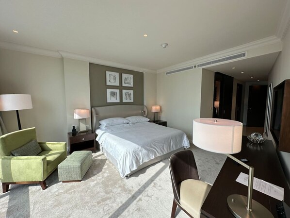 Apartment | 2 bedrooms - Ultra Modern Luxury 2 BR w Burj and Fountain View (Dubai)