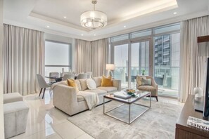 Apartment | 2 bedrooms - Stylish 2 BR Apt With Direct Access to Dubai Mall (Dubai)