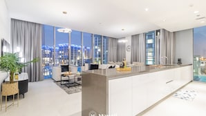 Unclassified image, 4 of 16, button - Manzil - 3BR Maid District One With Burj View (Dubai)
