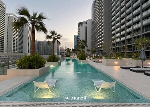 2 bedrooms - Manzil - 2BR Sterling Tower Downtown Burj View (Dubai)