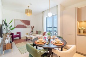 Apartment | 2 bedrooms - Manzil - 2BR Sobha Creek Burj Khalifa View (Dubai)