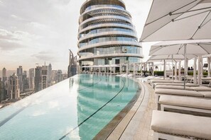 Room - Stylish 2BR Apt in Address Skyview With Burj Views (Dubai)