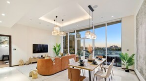 3 bedrooms - Manzil - 3 BR Tiara Ruby Marina Beach Access (Dubai)