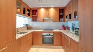 Unclassified image, 2 of 17, button - Manzil - 1BR Fairways West Golf Course View (Dubai)