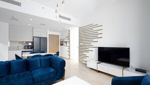 Apartment - Manzil - 2BR Dubai Creek Lagoon Beach Access (Dubai)