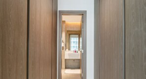1 bedroom - Manzil - 1BR MBR City District 1 Lagoon Access (Dubai)