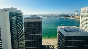 Unclassified image, 3 of 33, button - Manzil - 1BR Emaar Beachfront Sea Palm View (Dubai)