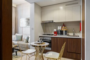 Apartment | 1 bedroom - Manzil - 1BR w Canal View 7 Mins From Dubai Mall (Dubai)