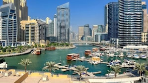 Unclassified image, 2 of 23, button - Manzil - 2BR Dubai Marina Near Marina Beach (Dubai)
