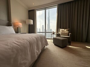 Apartment - Manzil - 2BR Address Fountain View Burj View (Dubai)