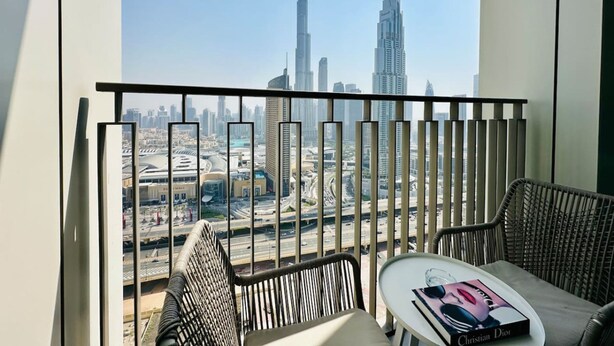 Apartment - 2BR Downtown Views Direct Access to Dubai Mall (Dubai)