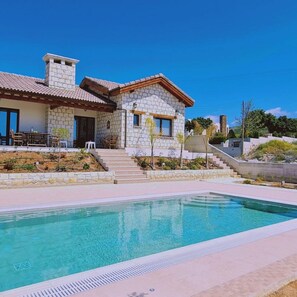 Villa | 2 bedrooms, soundproofing - 34 ANR - Villa 1 Chrystallia (Anarita)