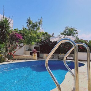 3 bedrooms, soundproofing - 15 ATH - Swallow s Nest Villa (Sotira)