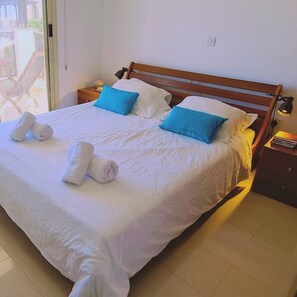 House | 2 bedrooms, soundproofing - 47 PEY - Peyia Kamelia Villa (Pegeia)
