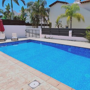 Villa | 3 bedrooms, soundproofing - 51 PER - Sunny Bay Villa (Paralimni)