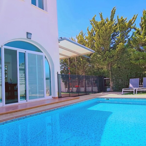 Villa | 2 bedrooms, soundproofing - 33 ATR - Villa Marianna (Paralimni)