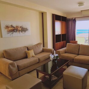 Apartment | 3 bedrooms, soundproofing - 40 PRO 1 - Sunrise Beach Apt 1 (Paralimni)