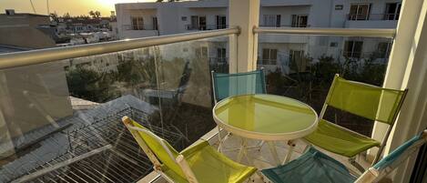 Apartamento, fumadores | 2 dormitorios