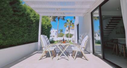 Stay Sunshine Aura in Protaras