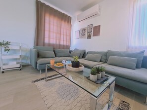 Rumah, Boleh Merokok | 2 kamar tidur