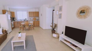 Apartment, Smoking | 2 bedrooms - 61 VOR - Sunny Palms (Oroklini)