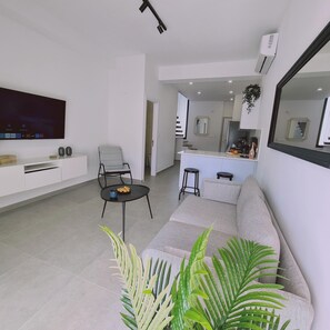 อพาร์ทเมนท์ | 2 ห้องนอน, ห้องเก็บเสียง