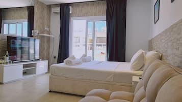 Studio | 1 bedroom, soundproofing