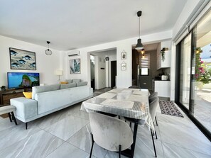 Villa | 3 bedrooms, soundproofing - 66 PER - Stay Villa Palm (Paralimni)