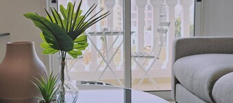 104 NIC - 302 Stay Cosmo City Suite