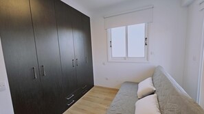 2 bedrooms