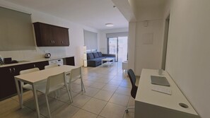 Apartment | 2 Schlafzimmer, schallisolierte Zimmer