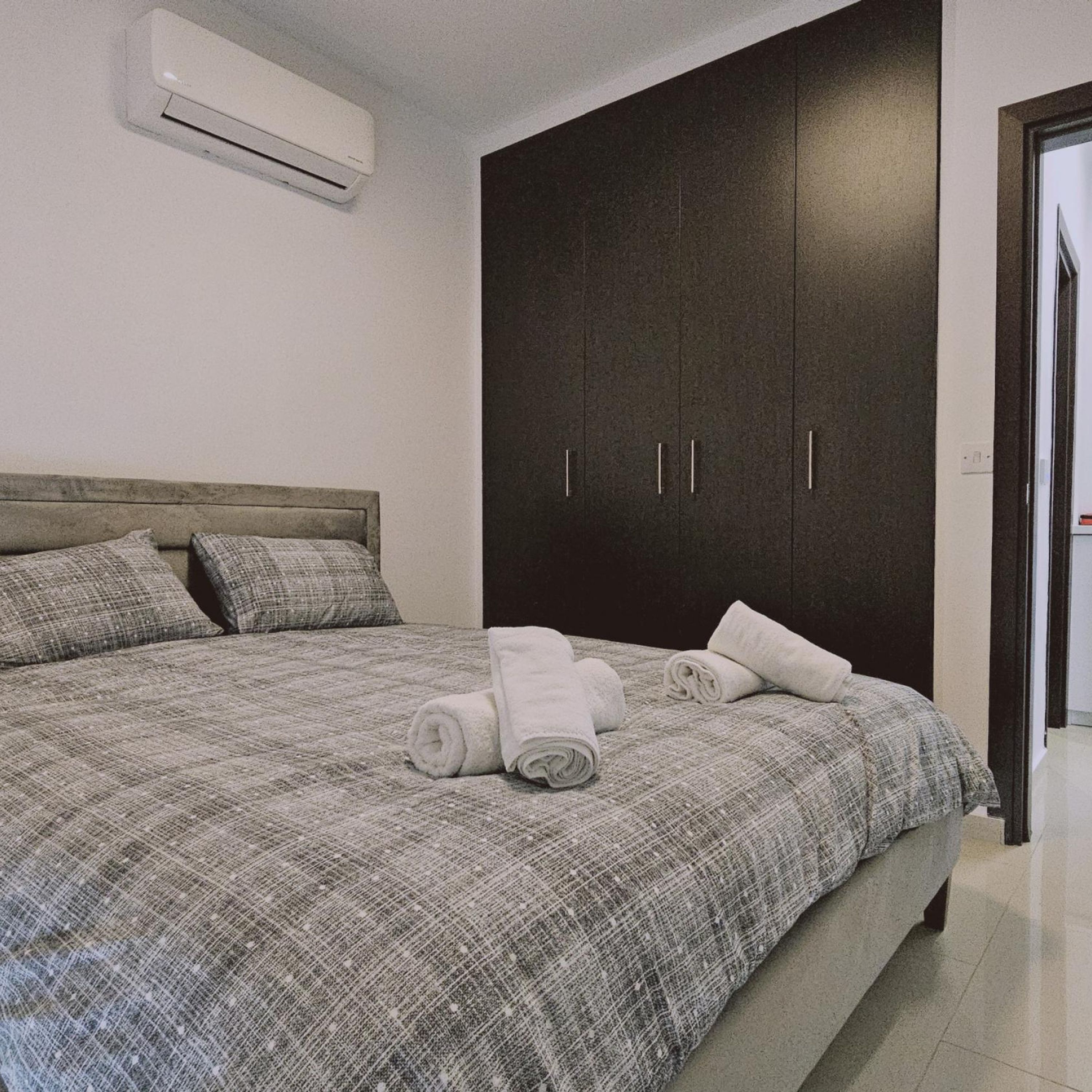 House | 1 bedroom