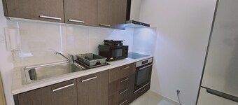 104 NIC - 102 Stay Cosmo City Suite