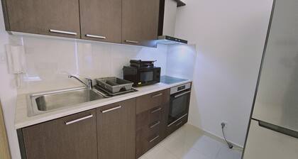 104 NIC - 102 Stay Cosmo City Suite