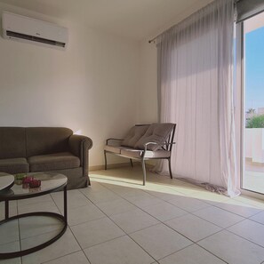 Apartment | 2 bedrooms, soundproofing - Stay Nissi Class in Ayia Napa (Ayia Napa)